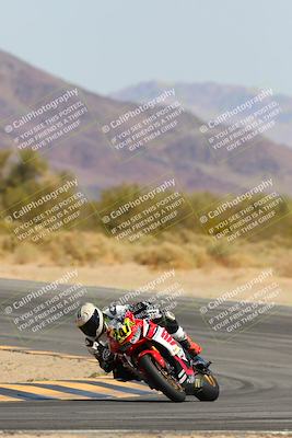 media/Mar-21-2025-CVMA Friday Practice (Fri) [[30cd4fe323]]/3-Racer 2/Session 4 (Turn 10)/